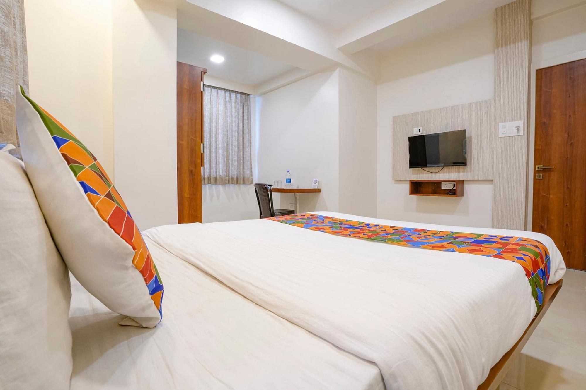 Fabhotel The Mint Mumbai Dış mekan fotoğraf
